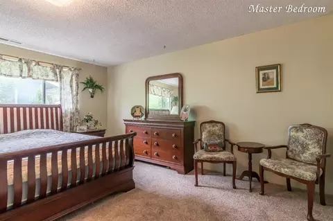 702 Brookside Cir, Rogue River, OR 97537 photo 6