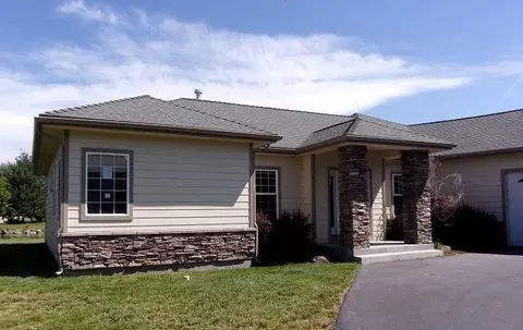 3003 Front St, Klamath Falls, OR 97601 photo 1
