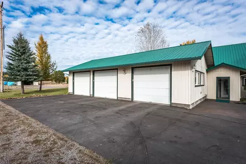 440 Williamson River Dr, Chiloquin, OR 97624 photo 4