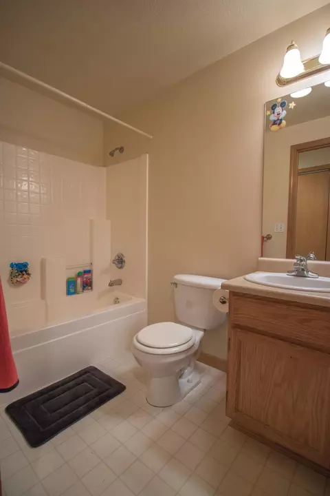 1093 Cherry St, Central Point, OR 97502 photo 19