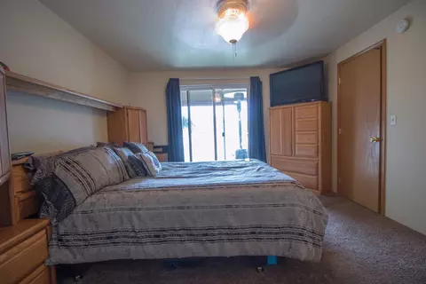 1093 Cherry St, Central Point, OR 97502 photo 14