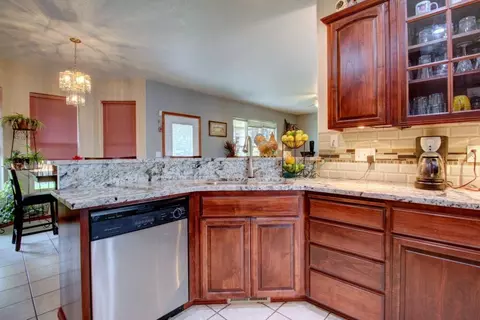 2882 Beebe Rd, Central Point, OR 97502 photo 14