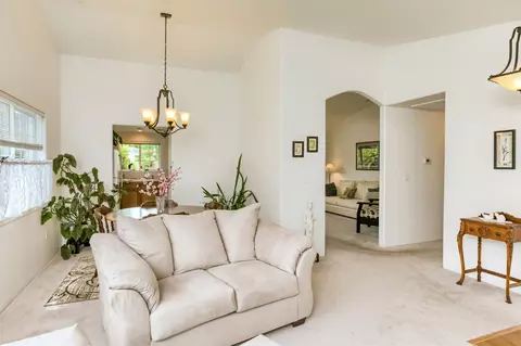 560 C St, Phoenix, OR 97535 photo 10