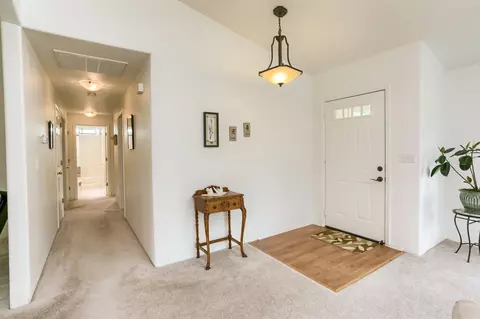 560 C St, Phoenix, OR 97535 photo 19