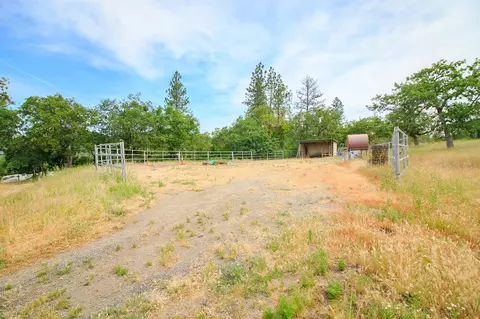 1916 Worthington Rd, Eagle Point, OR 97524 photo 25