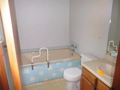 311 2nd St, Phoenix, OR 97535 photo 12