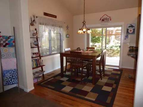1113 Highlands Dr, Eagle Point, OR 97524 photo 7