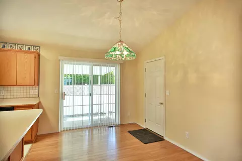 100 Cluster Dr, Rogue River, OR 97537 photo 9