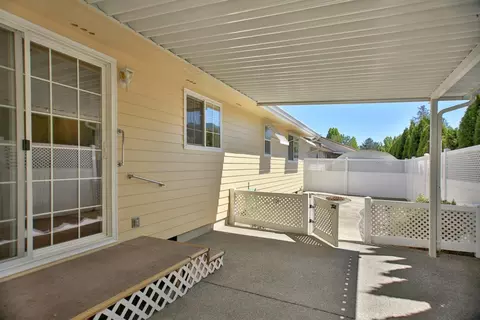 100 Cluster Dr, Rogue River, OR 97537 photo 19