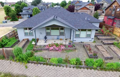 291 Echo Way, Eagle Point, OR 97524 photo 27