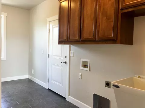 291 Echo Way, Eagle Point, OR 97524 photo 19
