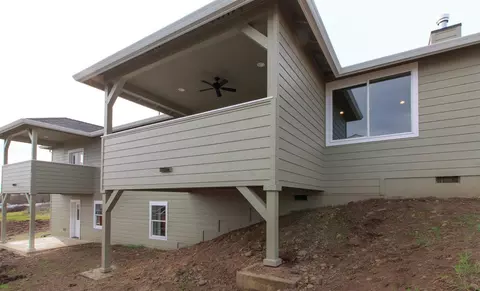 417 Echo Way, Eagle Point, OR 97524 photo 5