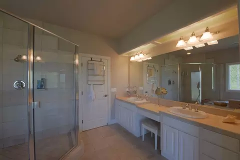 605 Silverado Way, Eagle Point, OR 97524 photo 18