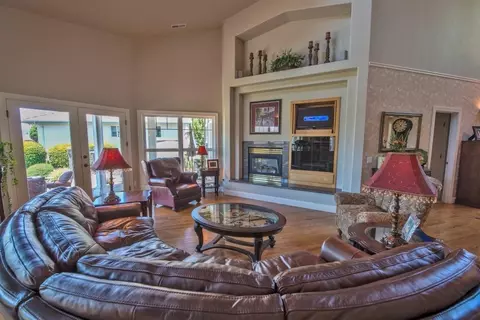 605 Silverado Way, Eagle Point, OR 97524 photo 16
