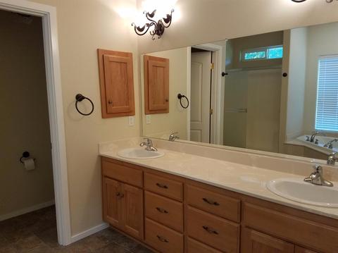 1547 Panoramic Loop, Grants Pass, OR 97527 photo 15