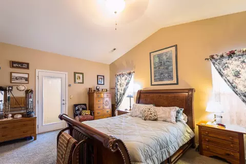 627 Sheffield Dr, Eagle Point, OR 97524 photo 14
