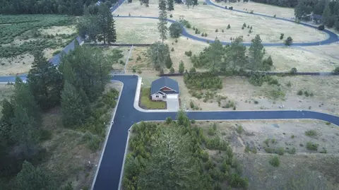 209 Pomeroy View Dr, Cave Junction, OR 97523 photo 9