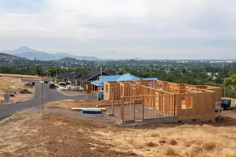 266 Cambridge Ter, Eagle Point, OR 97524 photo 17