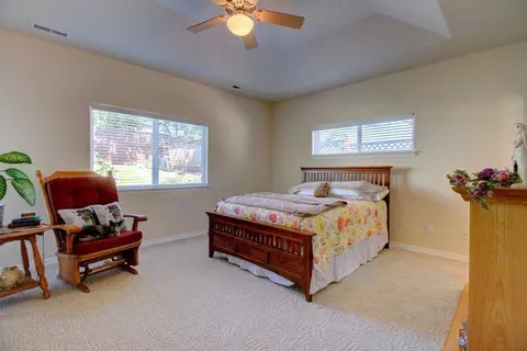 942 Ridgeview Dr, Eagle Point, OR 97524 photo 14