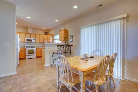 942 Ridgeview Dr, Eagle Point, OR 97524 photo 9