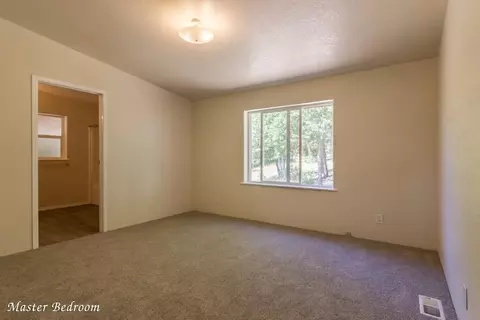 848 Crowfoot Rd, Eagle Point, OR 97524 photo 13