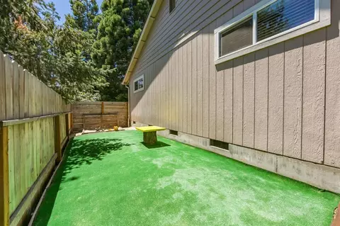 10 Dee Ct, Central Point, OR 97502 photo 20
