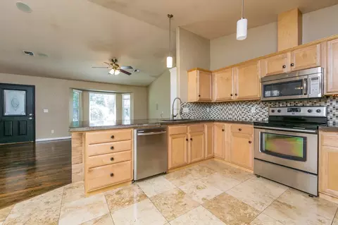 10 Dee Ct, Central Point, OR 97502 photo 5