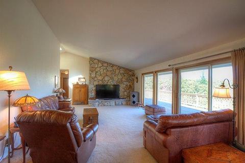501 Harper Loop, Grants Pass, OR 97527 photo 8