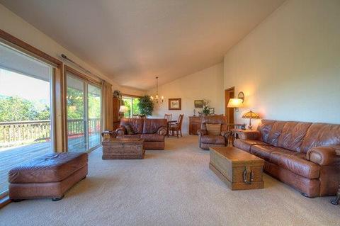 501 Harper Loop, Grants Pass, OR 97527 photo 6