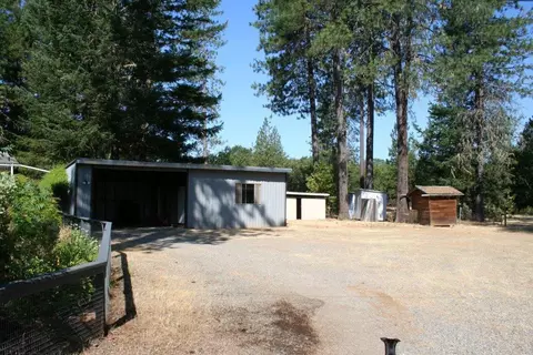 100 Sherier Rd, Cave Junction, OR 97523 photo 26