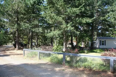 100 Sherier Rd, Cave Junction, OR 97523 photo 24