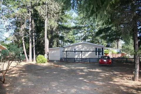 100 Sherier Rd, Cave Junction, OR 97523 photo 19