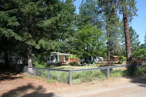 100 Sherier Rd, Cave Junction, OR 97523 photo 22
