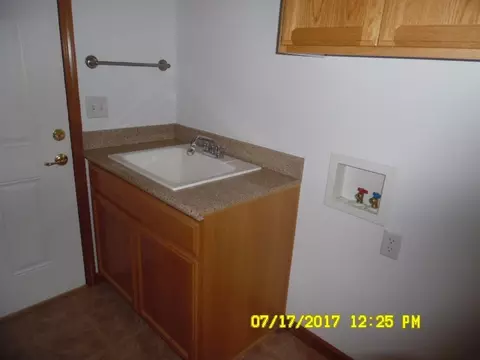 918 Win Way, Eagle Point, OR 97524 photo 11