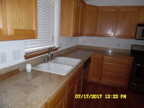 918 Win Way, Eagle Point, OR 97524 photo 8