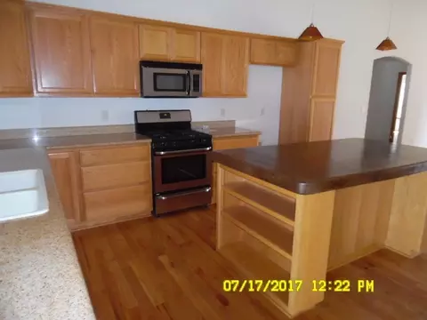 918 Win Way, Eagle Point, OR 97524 photo 7