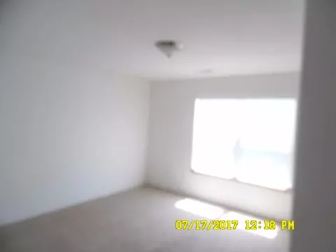 918 Win Way, Eagle Point, OR 97524 photo 4