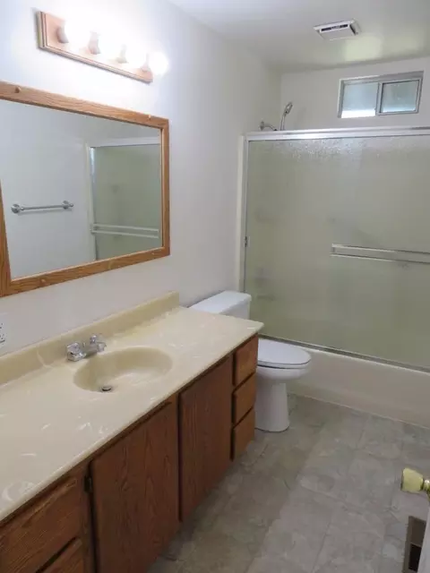 1211 Triangle Dr, Central Point, OR 97502 photo 6