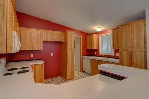 1359 Ivan Ln, Central Point, OR 97502 photo 8