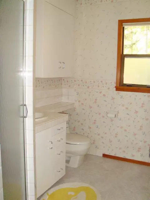670 E Fork Rd, Williams, OR 97544 photo 14