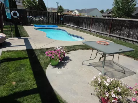 486 Phyllis Dr, Eagle Point, OR 97524 photo 22