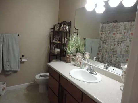 486 Phyllis Dr, Eagle Point, OR 97524 photo 13