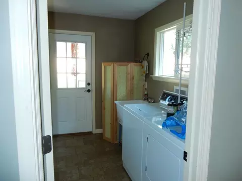 2572 Reese Creek Rd, Eagle Point, OR 97524 photo 6