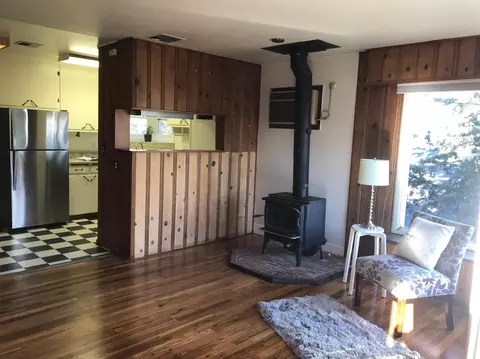 269 Gresham St, Ashland, OR 97520 photo 5