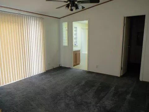 269 N De Anjou Ave, Eagle Point, OR 97524 photo 8