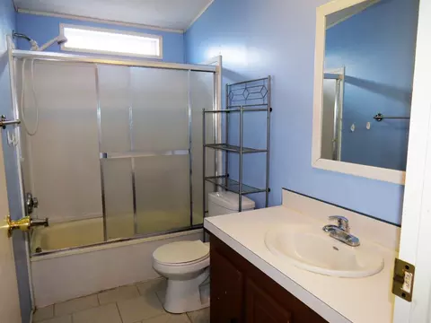 269 N De Anjou Ave, Eagle Point, OR 97524 photo 12