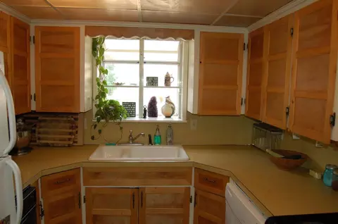2180 Dick George Rd, Cave Junction, OR 97523 photo 13
