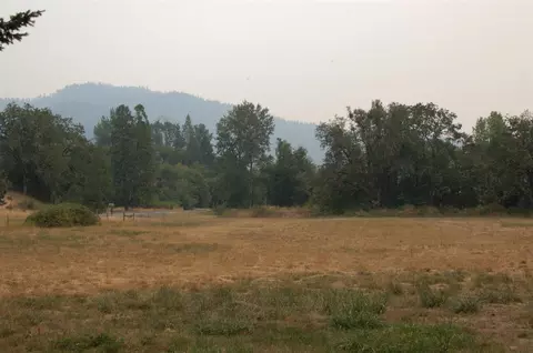 2180 Dick George Rd, Cave Junction, OR 97523 photo 9
