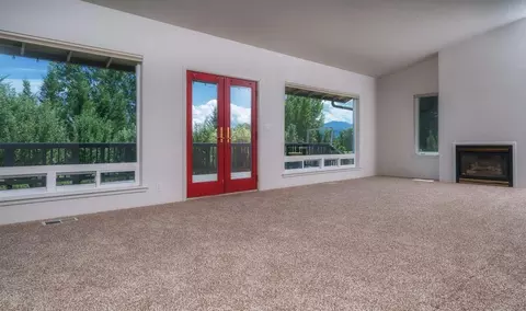 3173 View Cir, Central Point, OR 97502 photo 13