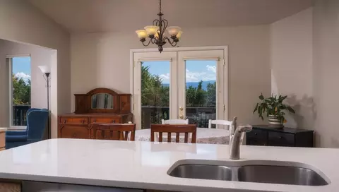 3173 View Cir, Central Point, OR 97502 photo 7